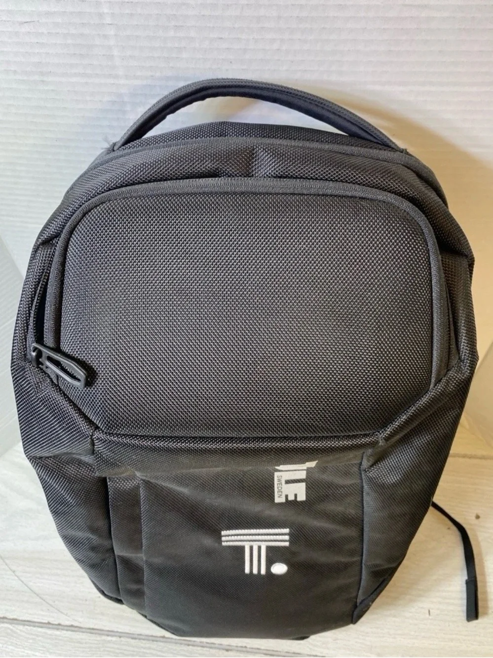 Thule Black Laptop Backpack Daypack Travel School Work Bag w/ SafeZone Storage⁠